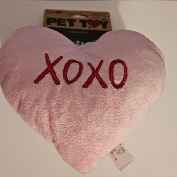 Giftable World 7" Pink Macaroon Heart Squeaker & Crinkle Pet toy item VP23012 - Picture 6 of 17